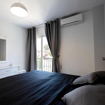 Spacious 2-Bedroom Apartment With Free Parking Sitio de Calahonda Εξωτερικό φωτογραφία